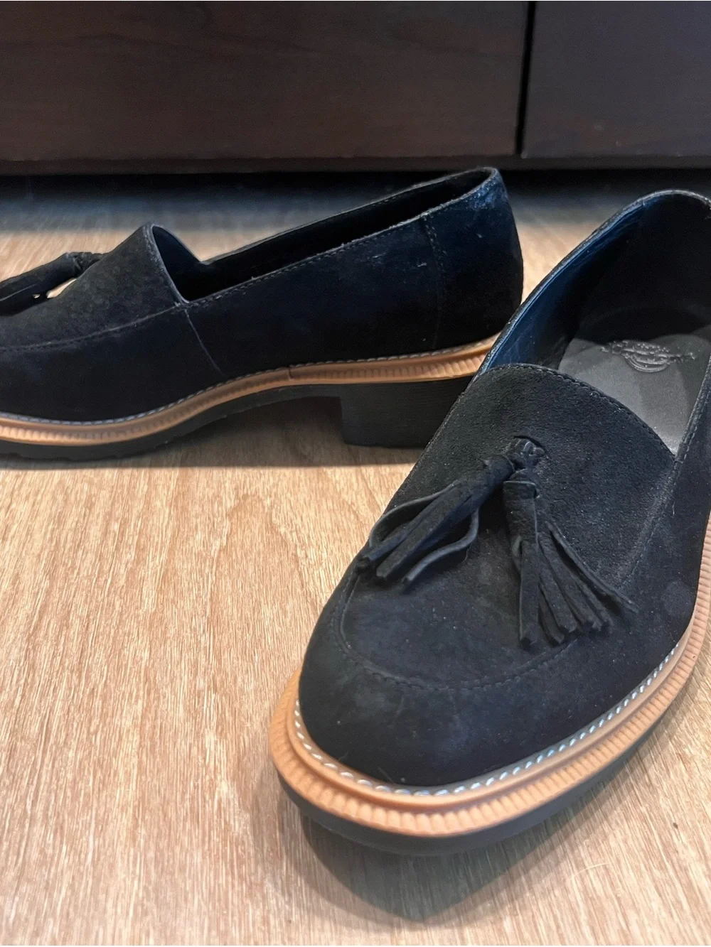 Dr. Martens Favillai Black Suede Tassel Loafers Women’s US 8 EU 39 AW004